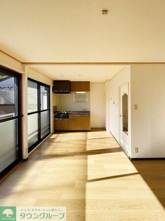 ハウゼ・ユートピアBの物件内観写真